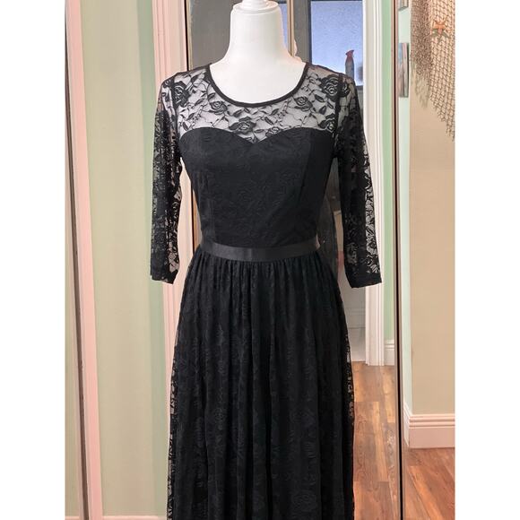 Black gothic Sz S formal dress Prom wedding graduation Lace over poly satin. - Picture 3 of 9